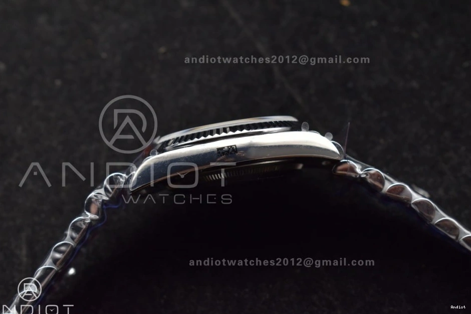 White Edition QF (Gain Stick DayDate Weight) 36 Roman President Bracelet SS V5 on 904L vr3255 Best Steel Dial 1122